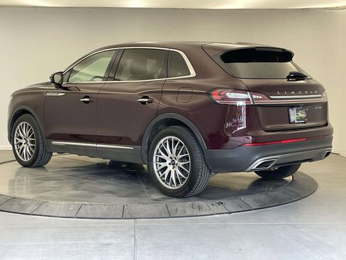 Used 2019 Lincoln Nautilus Reserve AWD/4WD image 3