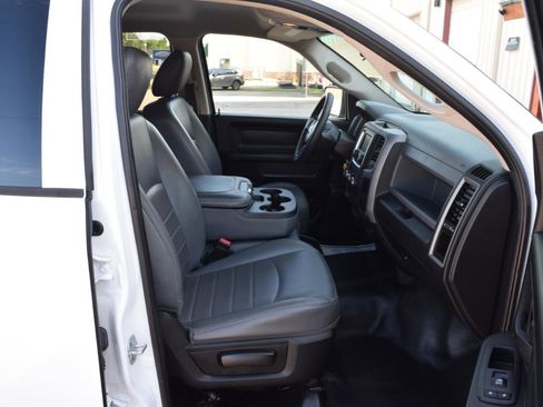 Used 2018 RAM 1500 Tradesman w/ Protection Group AWD/4WD image 17
