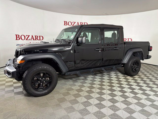 Used 2023 Jeep Gladiator Sport AWD/4WD image 5