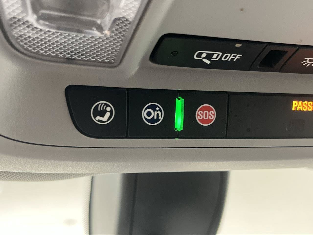 Used 2018 Chevrolet Equinox LT AWD/4WD image 24