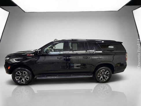 Used 2021 Chevrolet Suburban Z71 AWD/4WD image 7