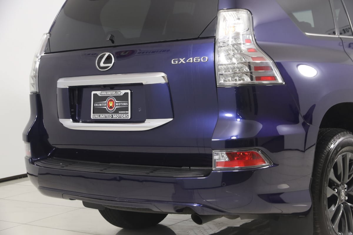 Used 2023 Lexus GX 460 Premium w/ Premium Package AWD/4WD image 39
