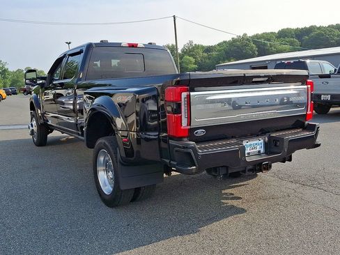 Used 2024 Ford F450 Limited AWD/4WD image 4