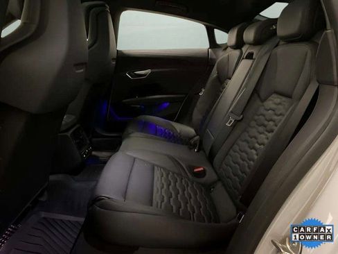 Used 2023 Audi e-tron GT Premium Plus w/ Performance Package image 21