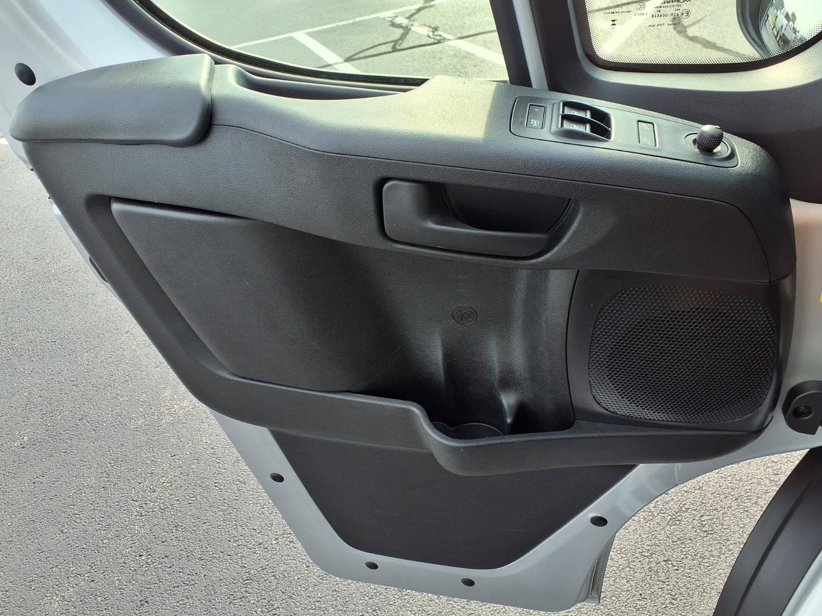 Used 2023 RAM ProMaster 3500 w/ Premium Convenience Group (B) FWD image 17