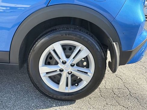 Certified 2024 Nissan Kicks S image 29