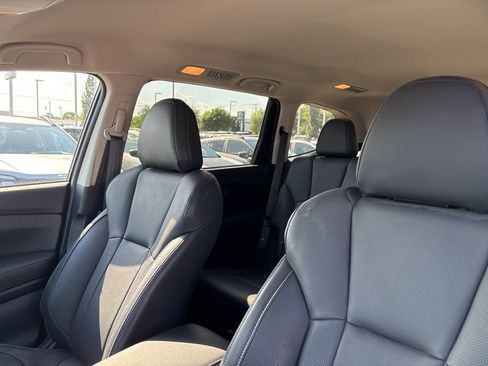 Used 2023 Subaru Ascent Limited AWD/4WD image 5