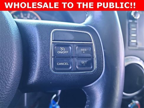 Used 2015 Jeep Wrangler Unlimited Rubicon w/ Connectivity Group image 26