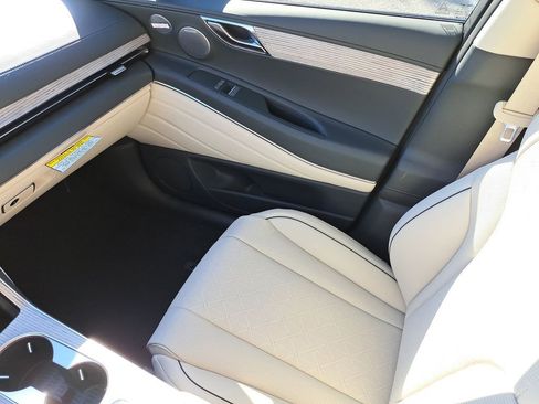 New 2026 Genesis GV80 3.5T Advanced image 14