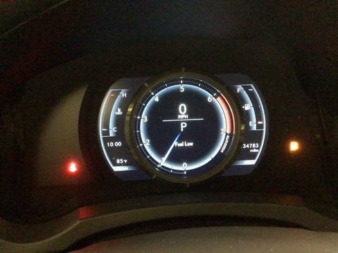Used 2017 Lexus IS 200t F Sport w/ F Sport Package RWD image 18