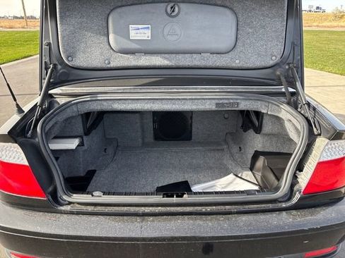 Used 2004 BMW 325Ci Convertible image 23