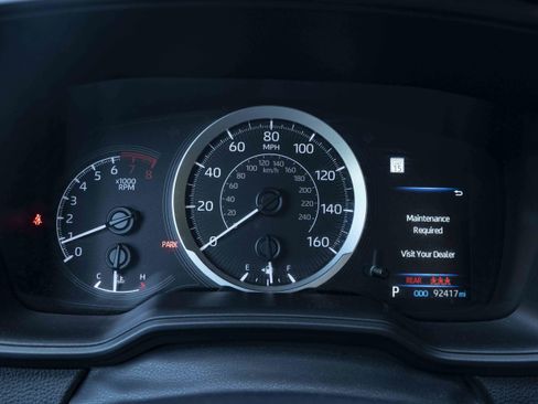 Used 2022 Toyota Corolla LE FWD image 22