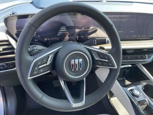 New 2026 Buick Envision Avenir image 14