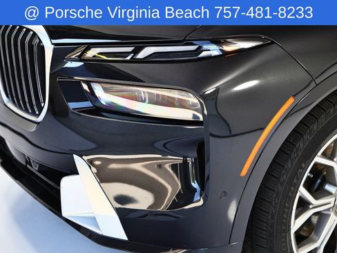 Used 2025 BMW X7 xDrive40i w/ Premium Package AWD/4WD image 11