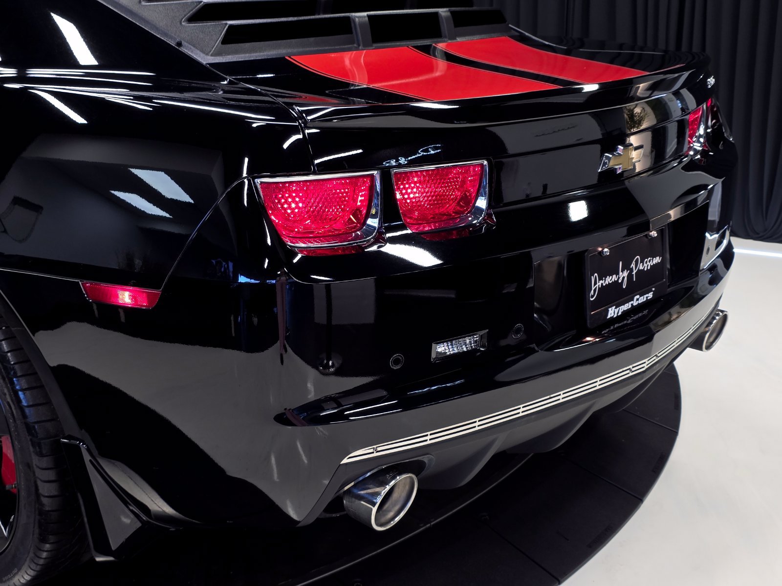 Used 2010 Chevrolet Camaro SS w/ Orange Stripe Package RWD image 48