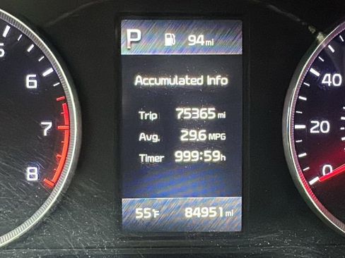 Used 2023 Kia K5 GT image 17