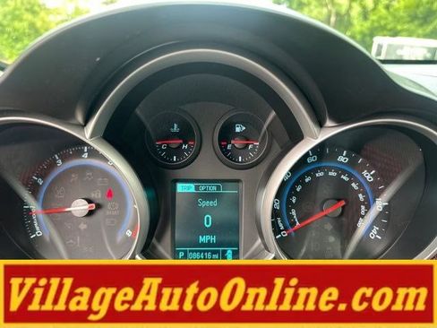 Used 2014 Chevrolet Cruze LT FWD image 21