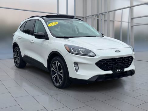 Certified 2022 Ford Escape SEL w/ SEL Stealth AWD Package image 2