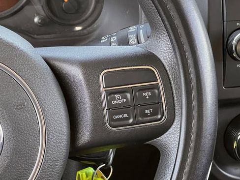 Used 2015 Jeep Compass Sport w/ Power Value Group image 15