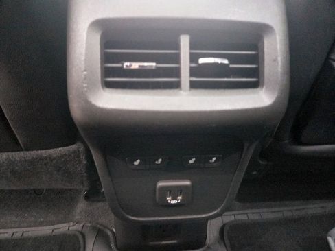 Used 2020 GMC Terrain Denali w/ Denali Premium Package image 32