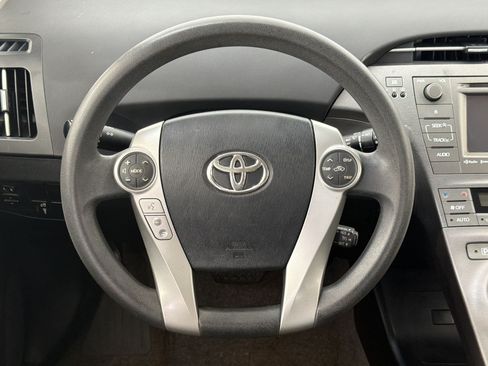 Used 2015 Toyota Prius Three FWD image 11