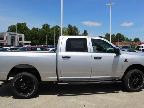 New 2026 RAM 2500 Tradesman AWD/4WD image 6