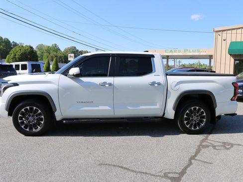 Used 2024 Toyota Tundra Limited AWD/4WD image 2