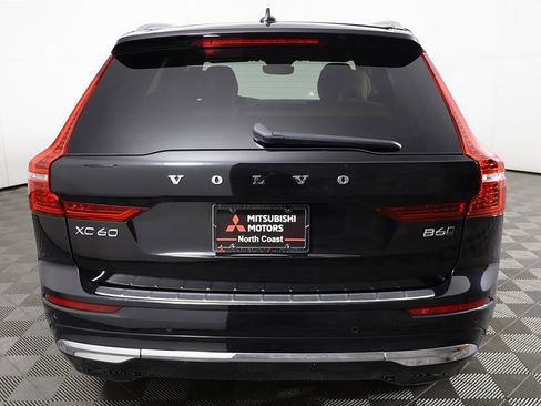 Used 2022 Volvo XC60 B6 Inscription w/ Climate Package image 15