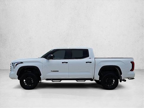 Used 2024 Toyota Tundra SR5 AWD/4WD image 9