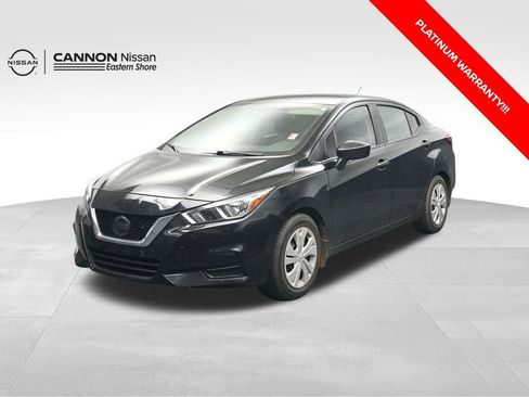 Used 2020 Nissan Versa S image 1