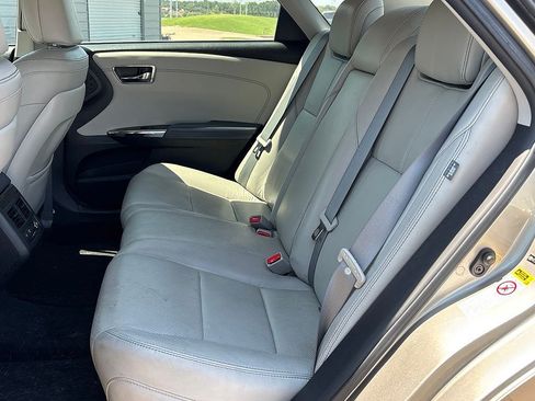 Used 2013 Toyota Avalon Limited FWD image 8