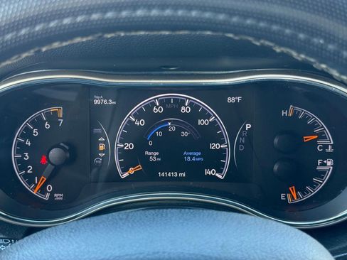 Used 2016 Jeep Grand Cherokee Limited image 19