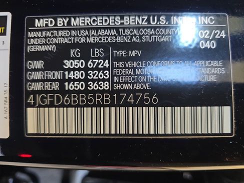 Used 2024 Mercedes-Benz GLE 53 AMG 4MATIC Coupe image 40