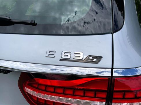 Used 2021 Mercedes-Benz E 63 AMG S image 31