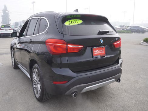 Used 2017 BMW X1 xDrive28i image 9
