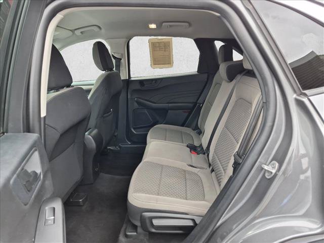 Used 2022 Ford Escape SE FWD image 25