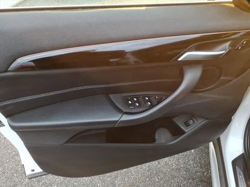 Used 2018 BMW X1 xDrive28i image 24