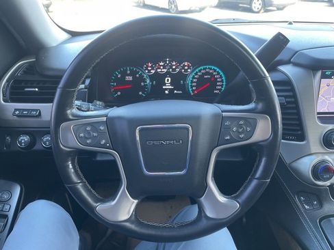 Used 2018 GMC Yukon Denali w/ Denali Ultimate Package image 28