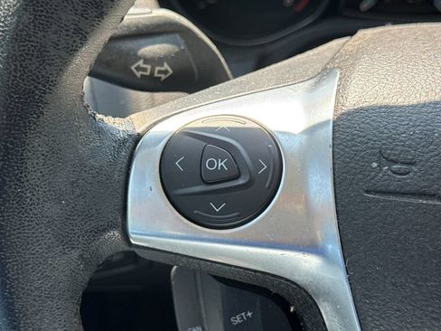 Used 2012 Ford Focus Titanium FWD image 29