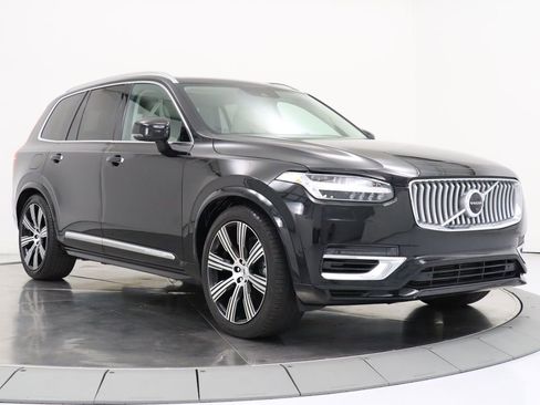 Used 2021 Volvo XC90 T8 Inscription w/ Lounge Package AWD/4WD image 7