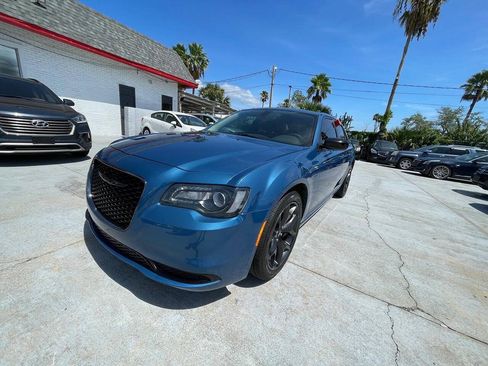 Used 2023 Chrysler 300 Touring w/ Sport Appearance Package RWD image 3