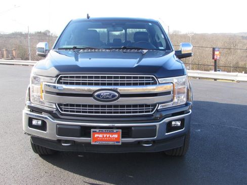 Used 2019 Ford F150 Lariat image 2