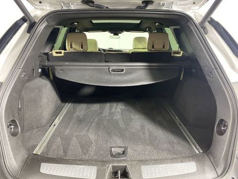 Used 2017 Cadillac XT5 Luxury w/ Driver Awareness Package image 29