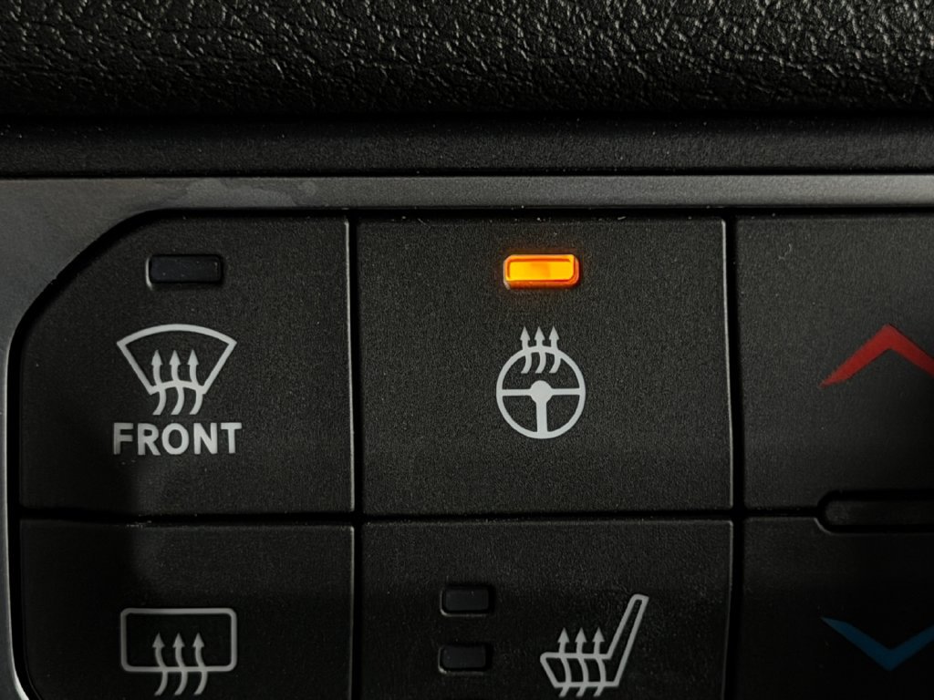 Used 2025 Jeep Wrangler Unlimited Sport AWD/4WD image 20