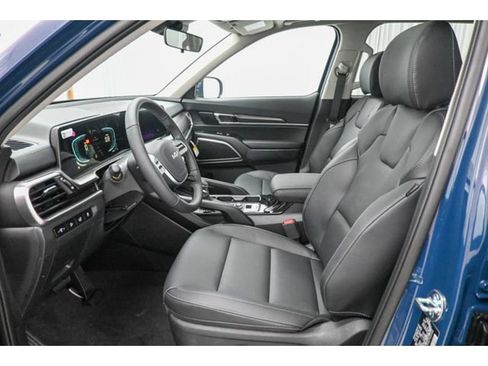 New 2025 Kia Telluride S image 20