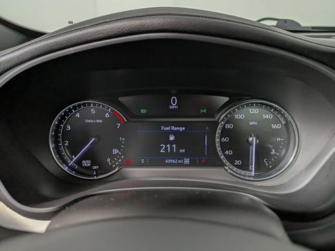 Used 2019 Cadillac XT4 Premium Luxury w/ Cold Weather Package image 37