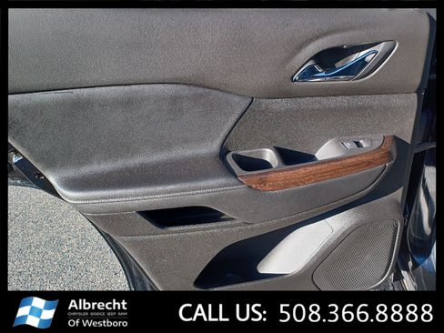 Used 2020 GMC Acadia Denali w/ Denali Ultimate Package image 19