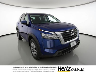 Used 2025 Nissan Pathfinder SV