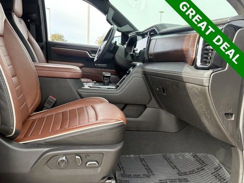 Used 2024 GMC Sierra 1500 Denali Ultimate image 43