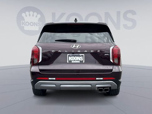 Used 2023 Hyundai Palisade Limited image 4